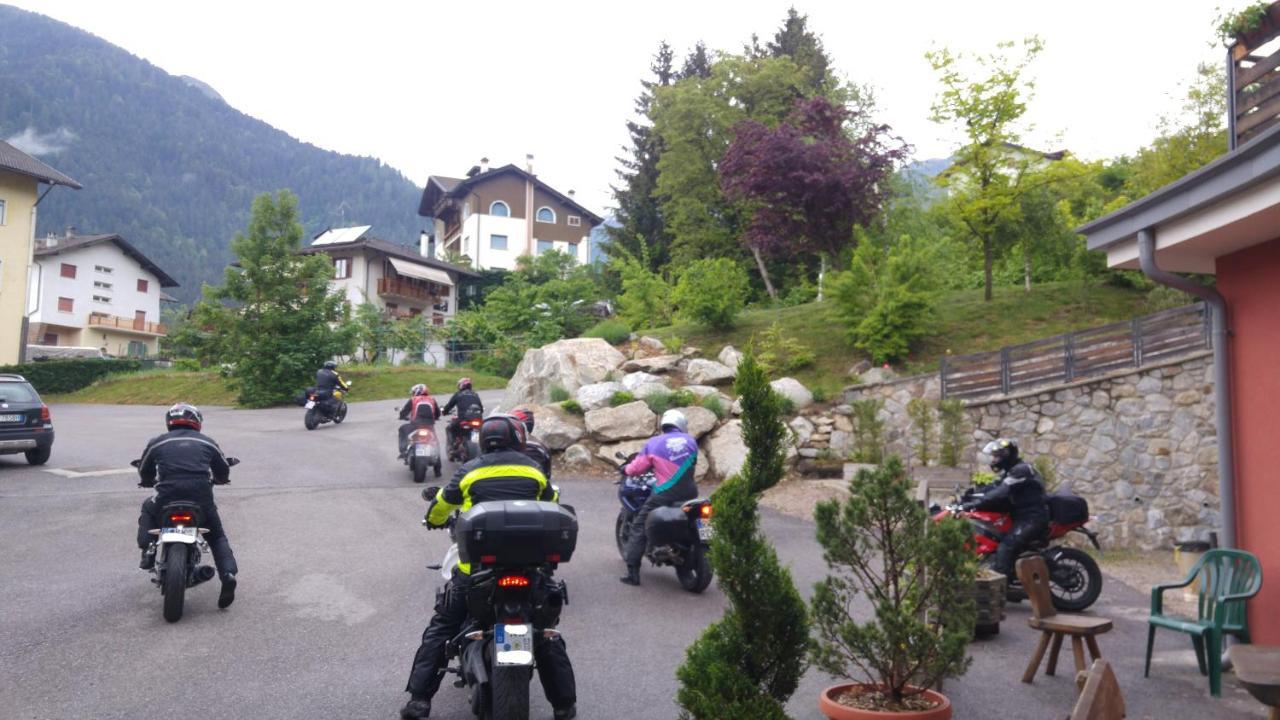 Alpen Garten Hotel Margherita Rumo Kültér fotó