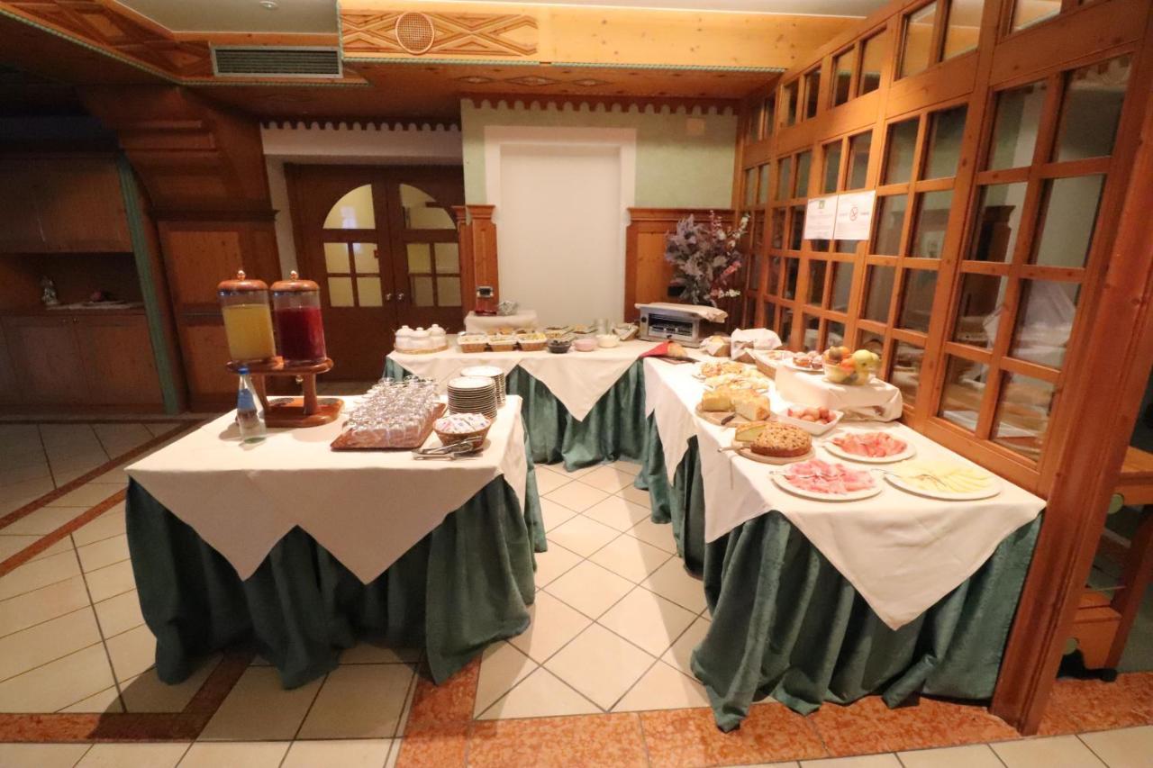 Alpen Garten Hotel Margherita Rumo Kültér fotó