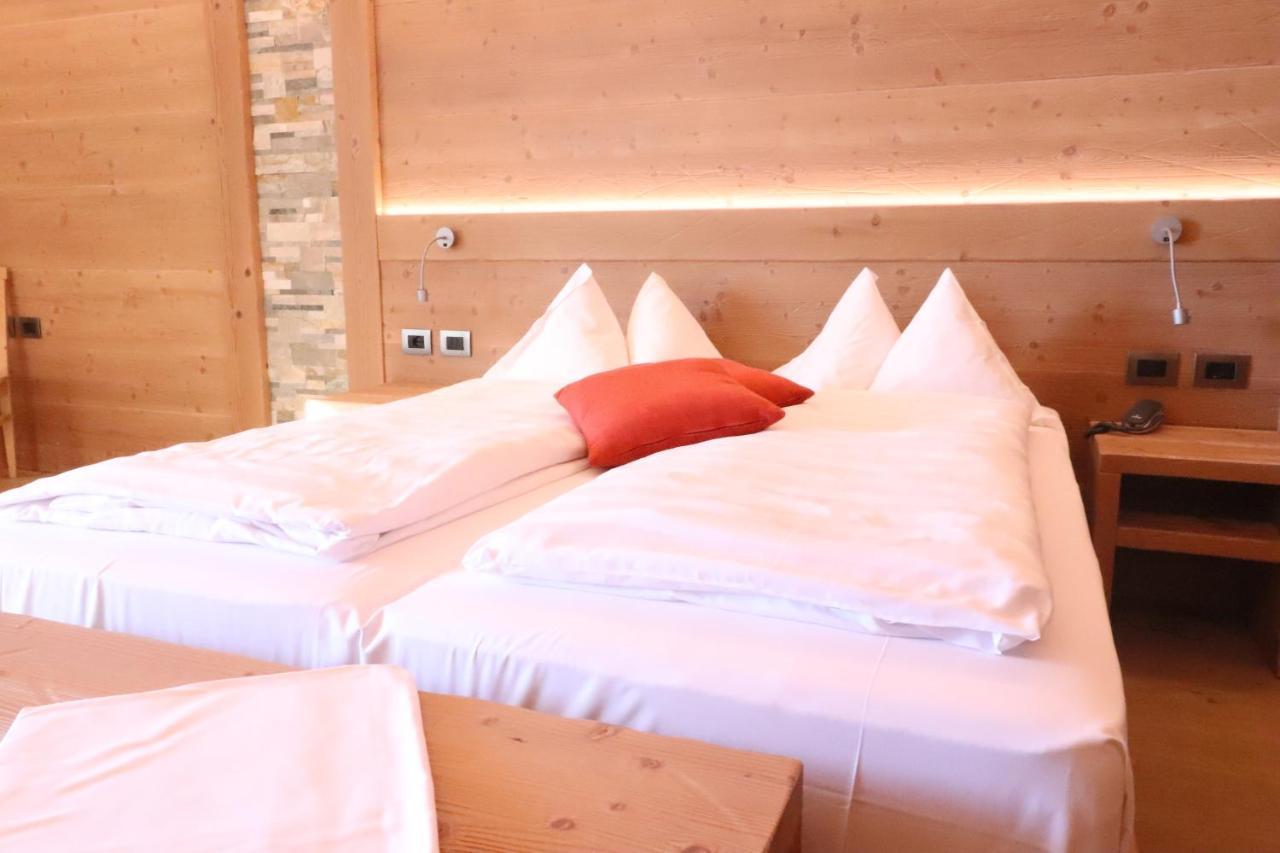 Alpen Garten Hotel Margherita Rumo Kültér fotó