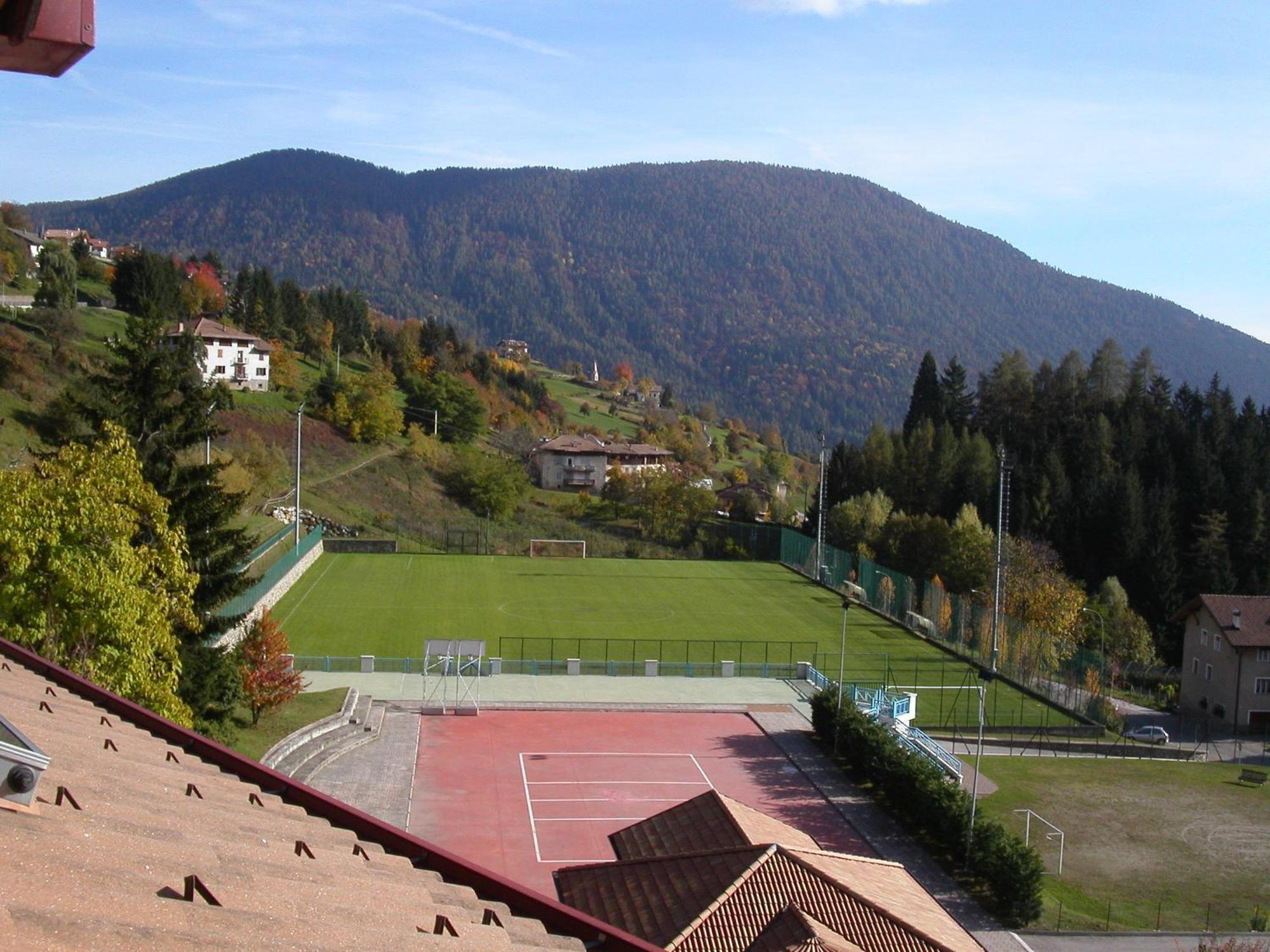 Alpen Garten Hotel Margherita Rumo Kültér fotó