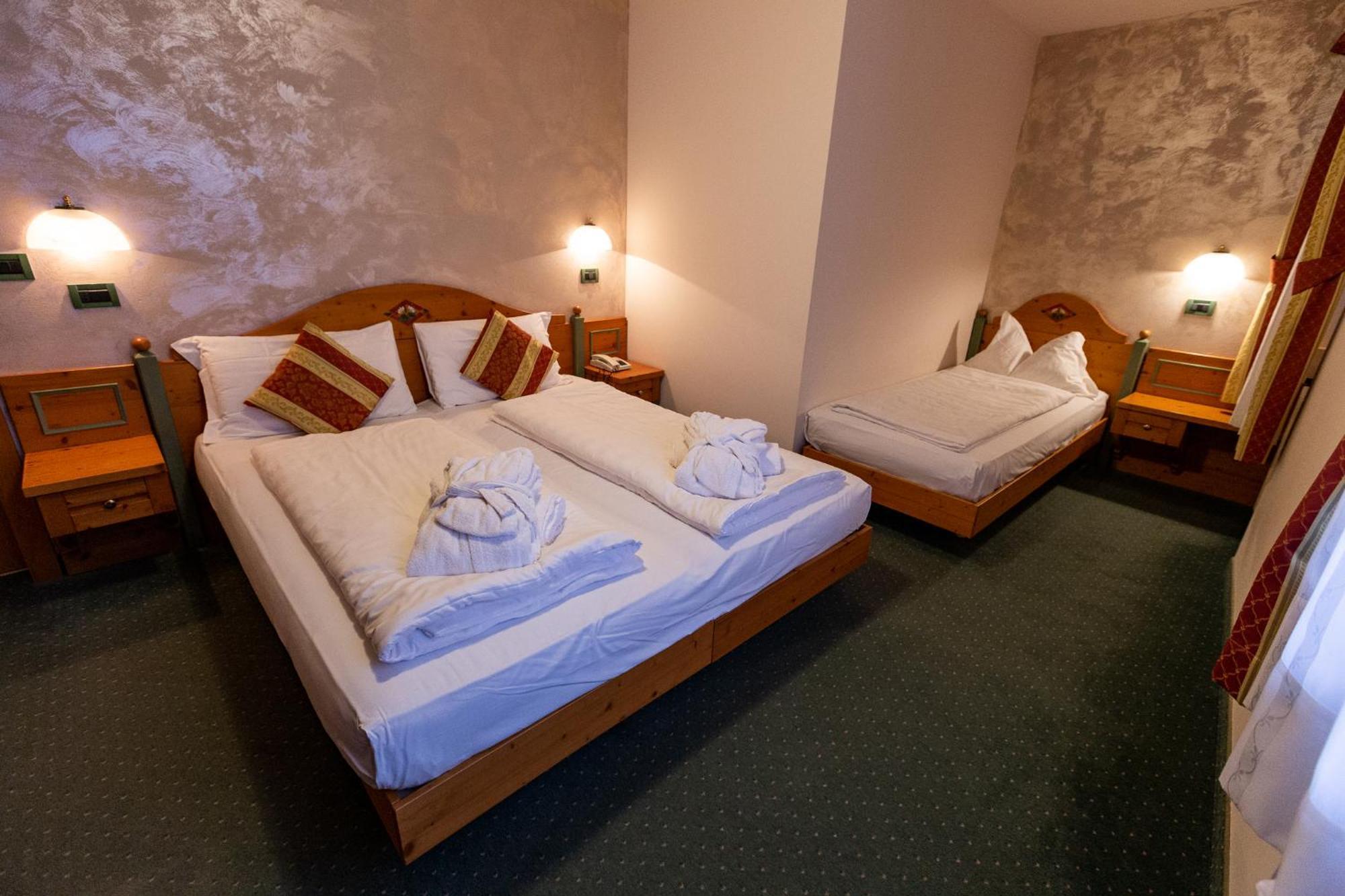 Alpen Garten Hotel Margherita Rumo Kültér fotó